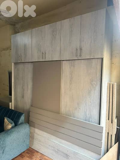 اوضة نوم مودرن تركي طابقين سحاب شبه جديدة