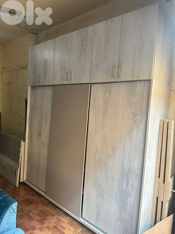 اوضة نوم مودرن تركي طابقين سحاب شبه جديدة 2