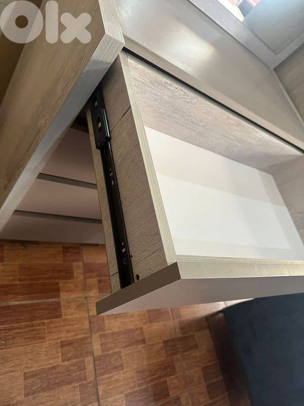 اوضة نوم مودرن تركي طابقين سحاب شبه جديدة 9