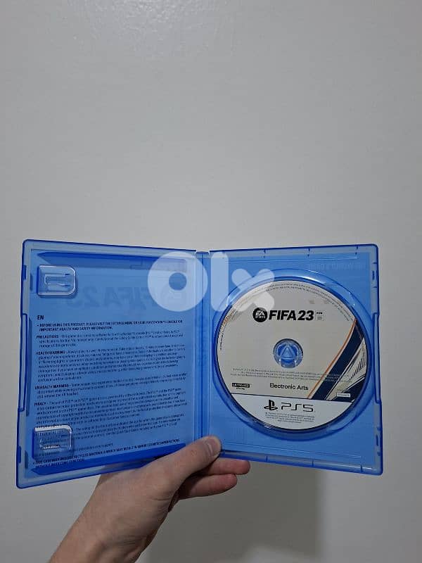Ps5 fifa 23 used like new 1
