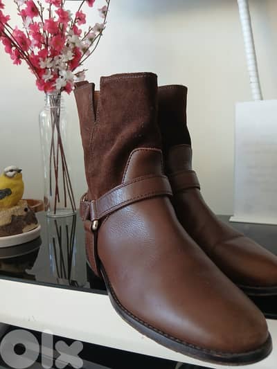 Women's shoes size 36