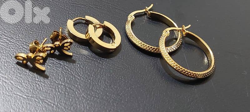 Jewellery (Necklaces, Bracelets,  Earrings) 18