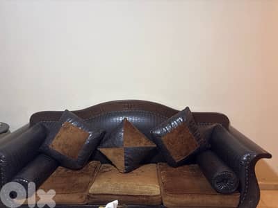 full salon new condition