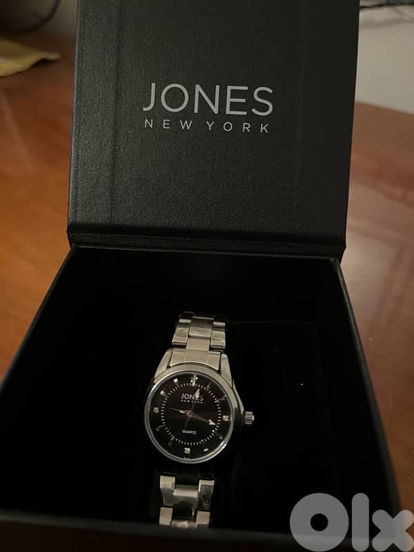 Jones New York Quartz watch 4