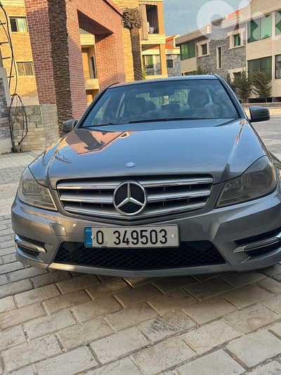 Mercedes-Benz C-Class 2012