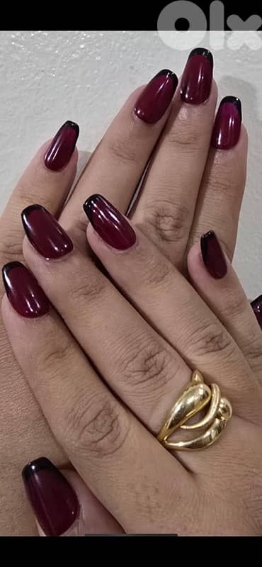 اضافر لاصقة 2