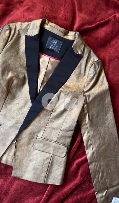 ZARA GOLD BLAZER NEW IN TAG 2