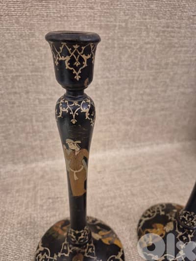 شمعدان خشب إيراني قرن ١٩