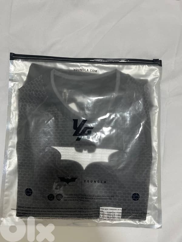 YoungLa Batman compression 1