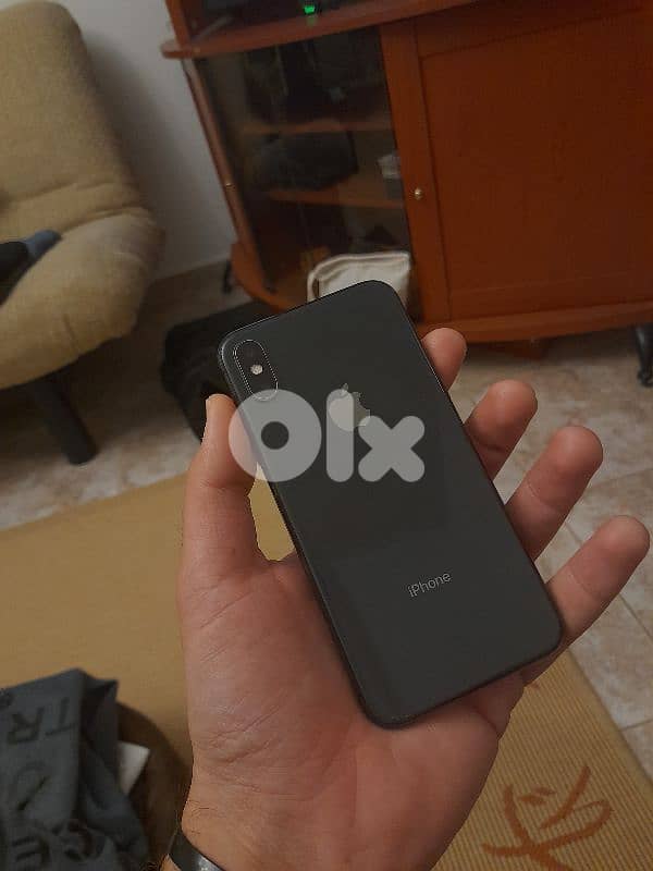 iPhone X 64GB 1