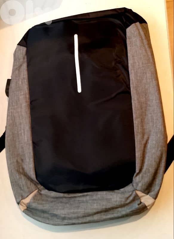 15.6" Laptop Waterproof Backpack With USB Charging Port 3