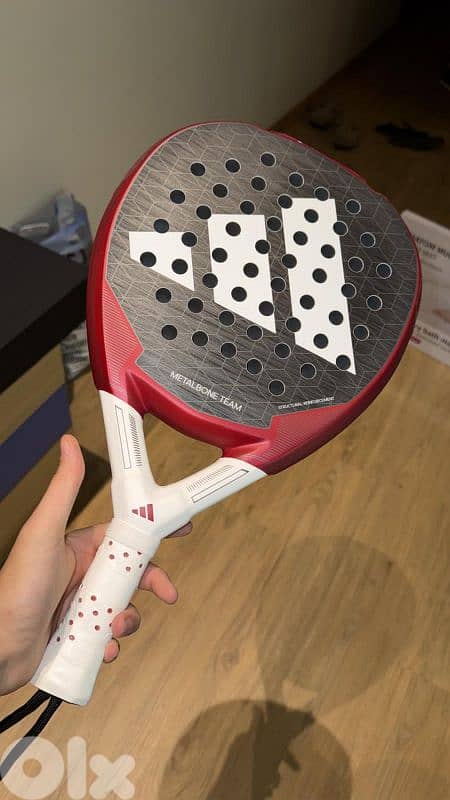 Adidas Metalbone Racket 4