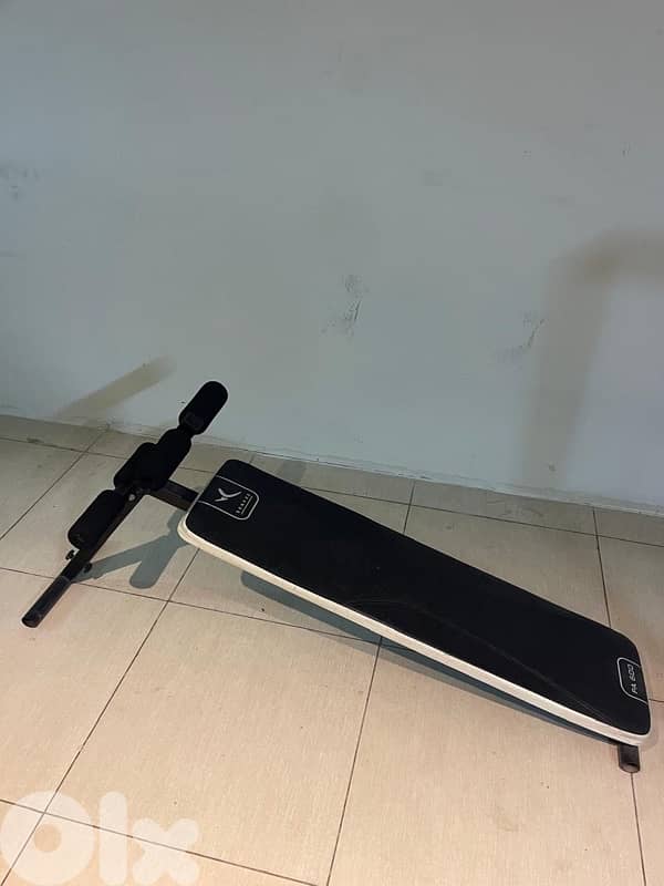 Abs bench like new domyos 1