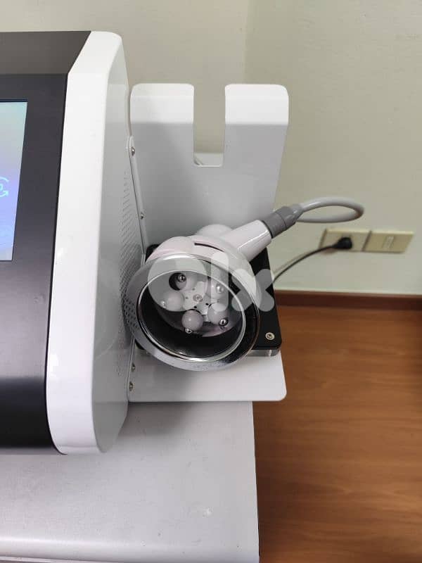 Contoura Body Contouring & Cellulite Treatment 2