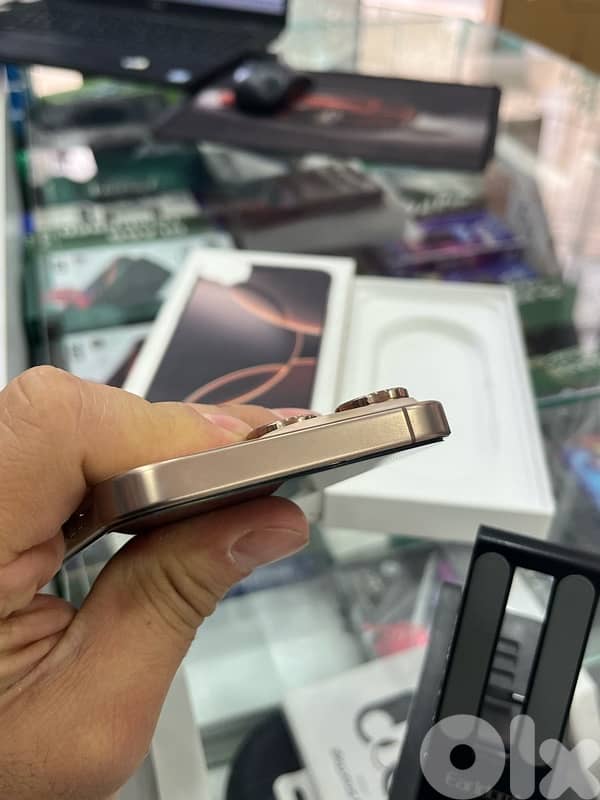 iphone 16 pro max 256gb Desert battery 97% apple warranty ktir ndif 7