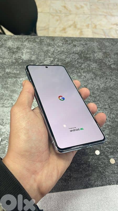 Google pixel 8 pro 2