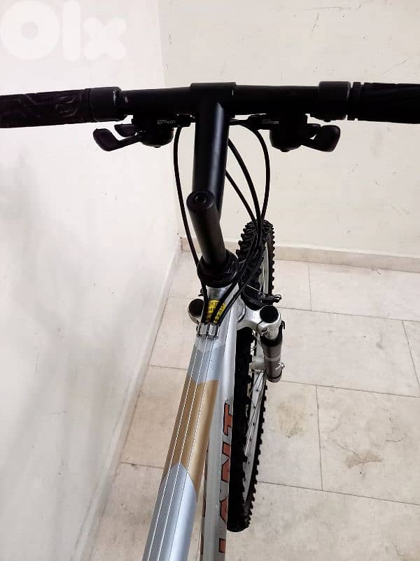 بسكليت Giant usa 5