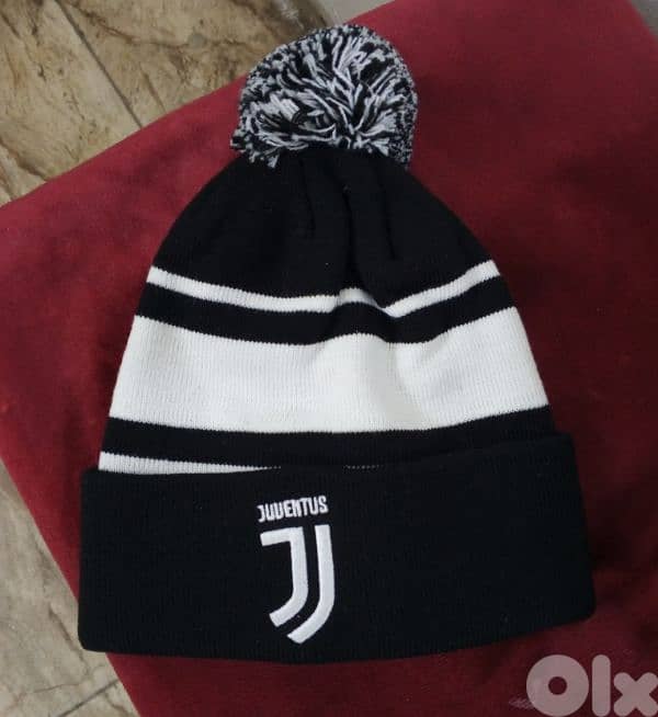 طاقيات سبور شتوية نوعية تقيلة من اسبانيا شي مرتب كتير وبأحلى الاسعار 1