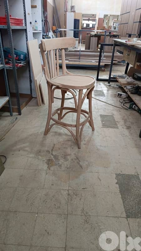 كراسي مصنعين من خشب الزان 2