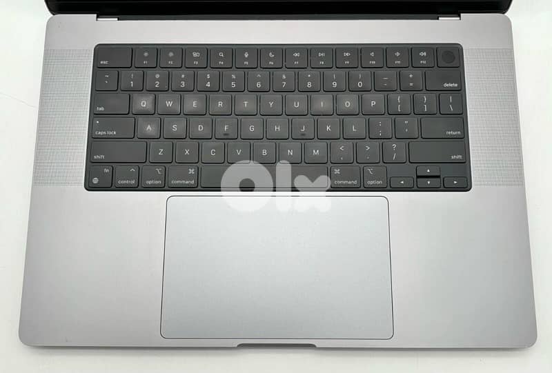 MacBook pro 2021 M1 Max 16 inch 3