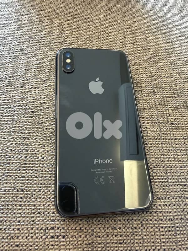 IPHONE x - 64GB 3