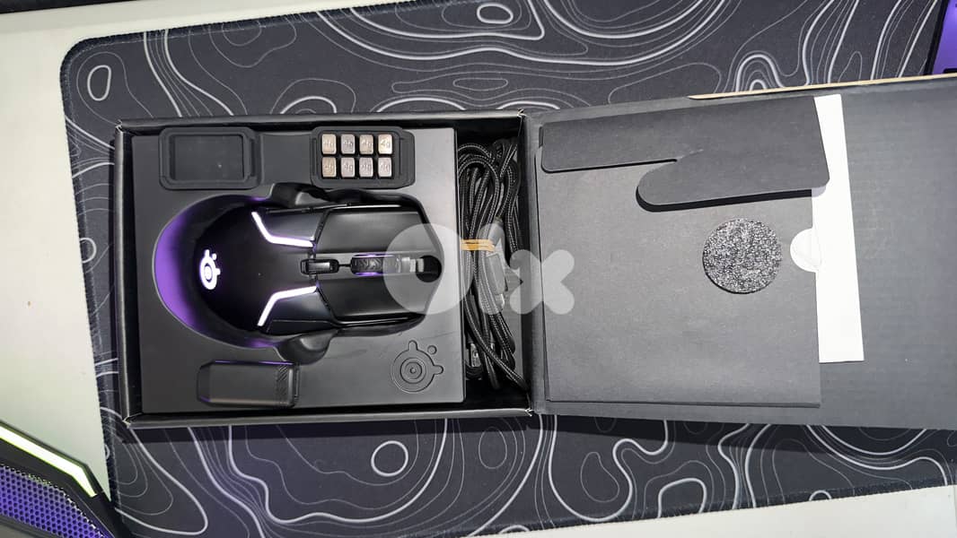 Steelseries gaming keyboard and mouse 1