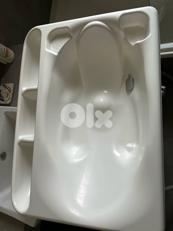 Baby bathtub 3