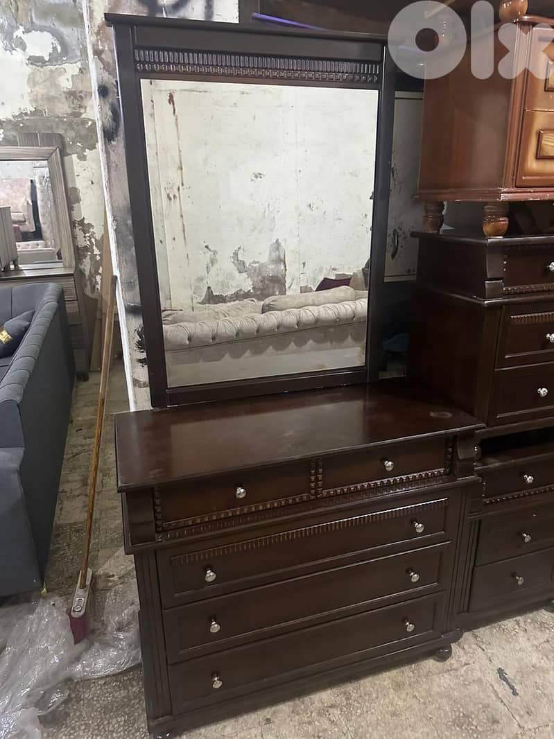 اوضة نوم شغل توصاية خشب زان ولاتي ملبسة قشر 7