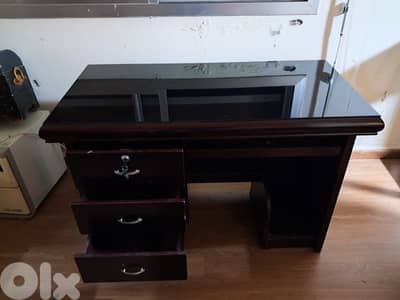 Desk black in wood nice for a room or office
