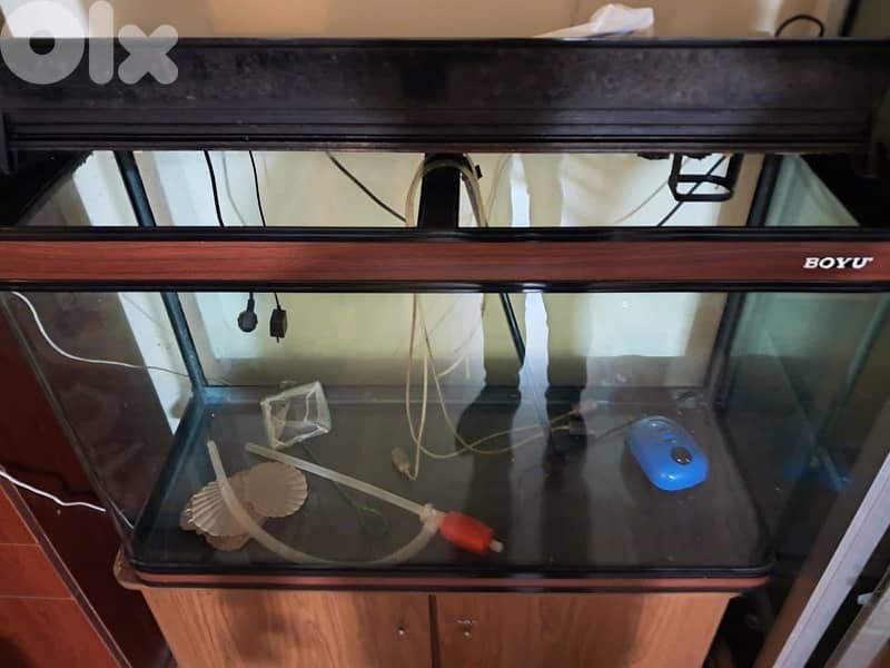 aquarium for the fish, big size with cupoard and filters 4