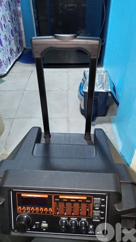 stereo/speaker for sell 4