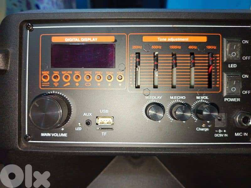 stereo/speaker for sell 5