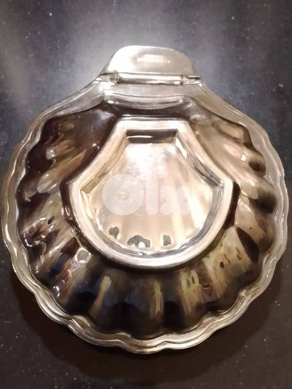 Eberle Brazil Antique Silver Plated Shell Shape Butter or Caviar Dish 4