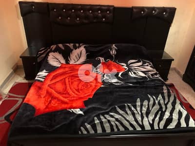 غرفة نوم للبيع