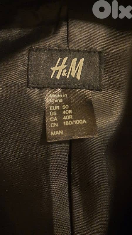 Black floral H&M blazer 2