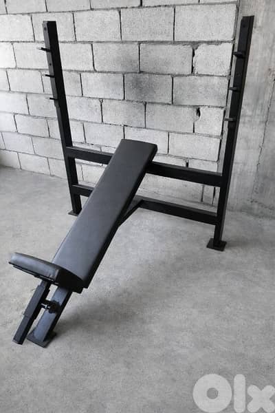 Incline Chest Press Bench