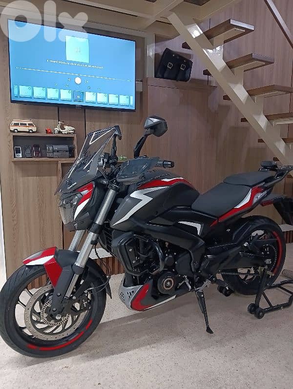 Bajaj Dominar 400cc 0klm abs injection full led dealer warranty 6