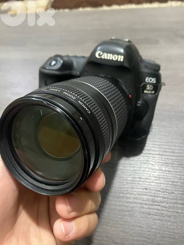 5d mark iv + lens 75-300mm 3