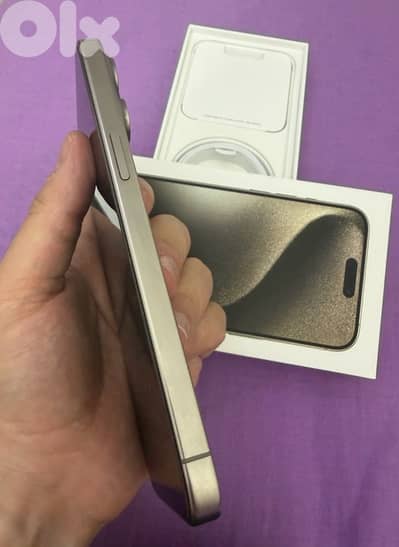 iPhone 15 Pro Max 256GB - Used like new