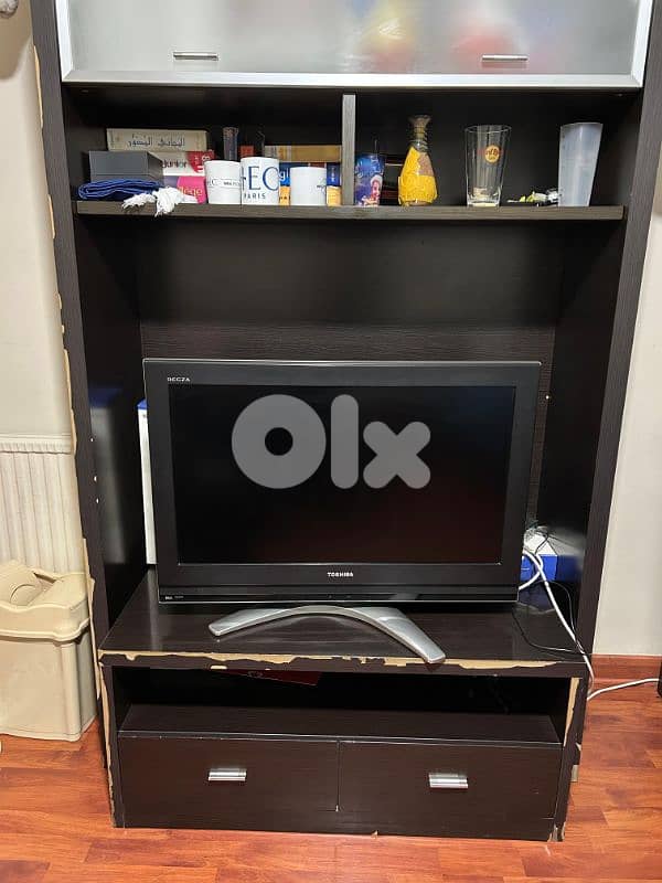 مكتبة ووحدة تلفزيون خشبية لون بني محروق 1