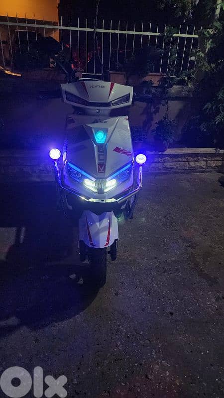 Electric motorcycle king 1