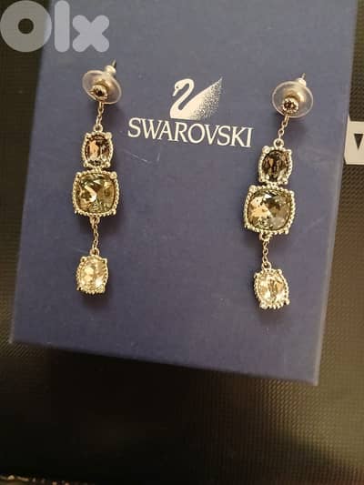 Swarovski tall earrings