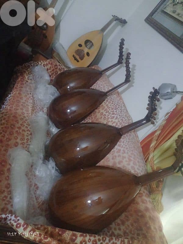 عود  مميز بسعر مميز *عود زرياب   *الصوت الذي يلامس الروح للاستفسار 11