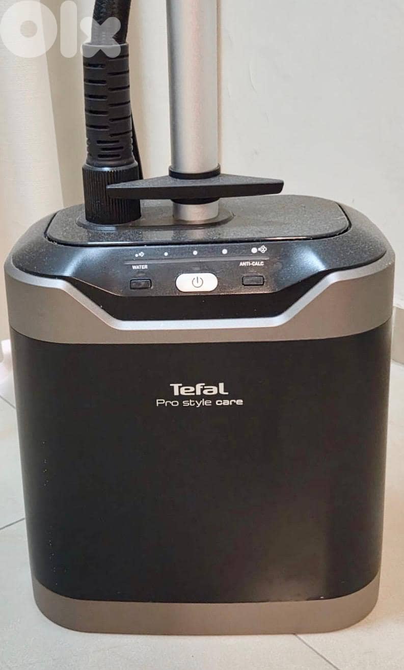 Tefal steam ironing machine slightly home used to sell half the price 1