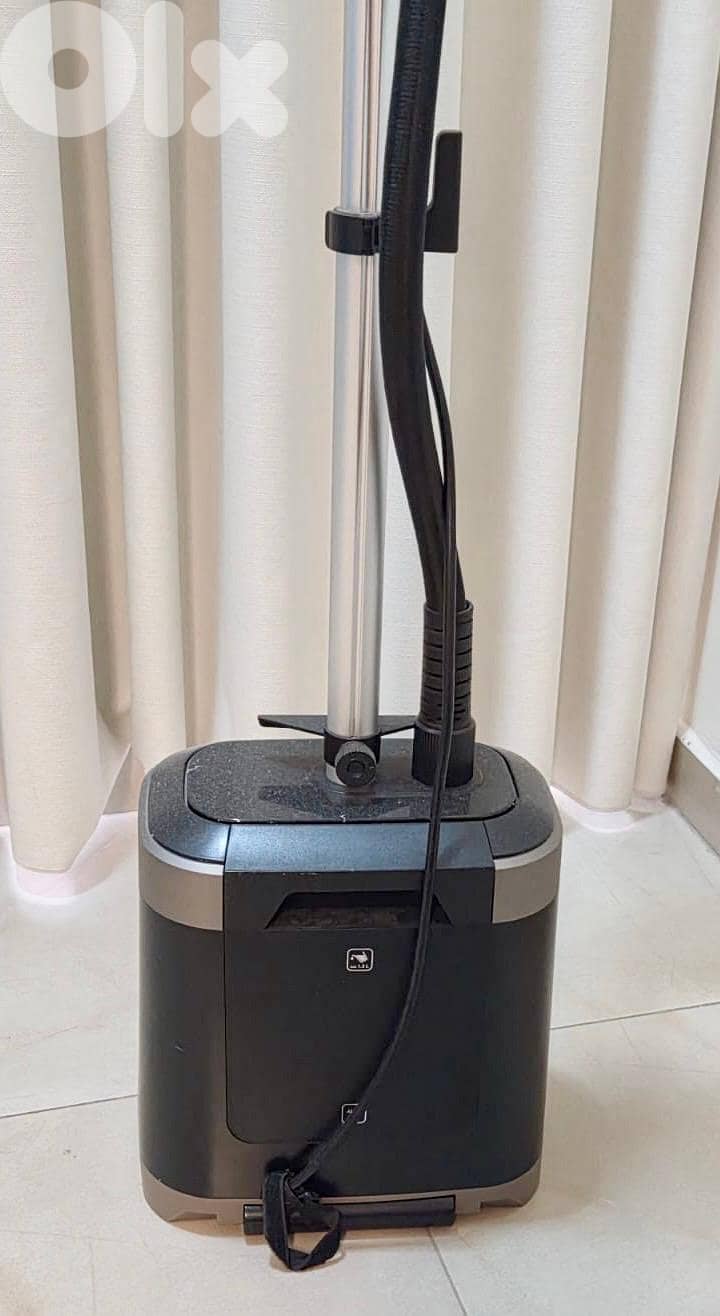 Tefal steam ironing machine slightly home used to sell half the price 3