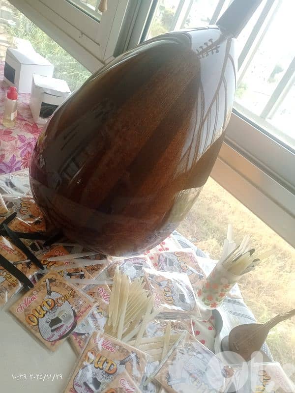 عود  جميل الصوت والشكل والصناعة بأفضل الأسعار المخفضة 10