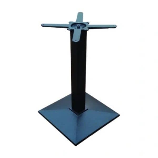 Restaurant table base 1