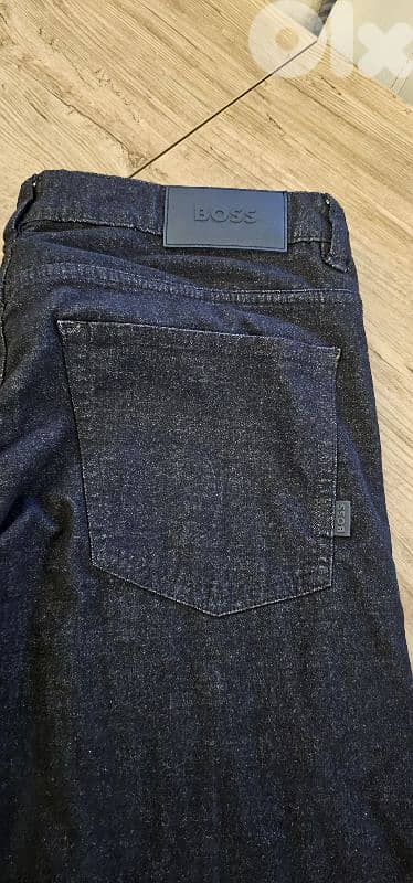 HUGO BOSS boy jeans 2