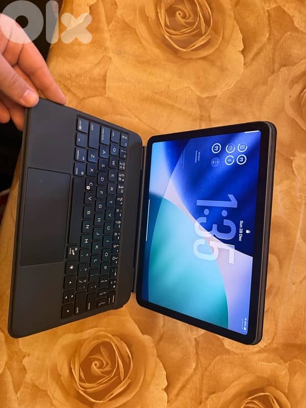 IPAD AIR 5TH GENERATION 64GB 1