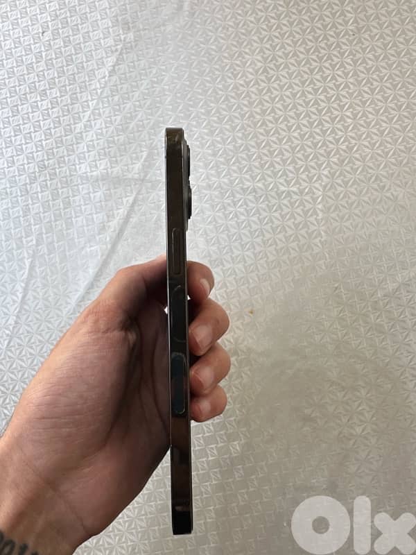 Used Iphone 12 Pro Max 3